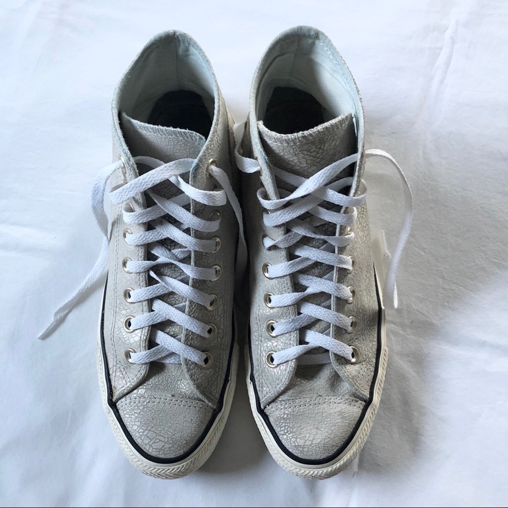 Converse High Top Sneakers All Star Ivory Leather Crackle Iridescent Sz 9